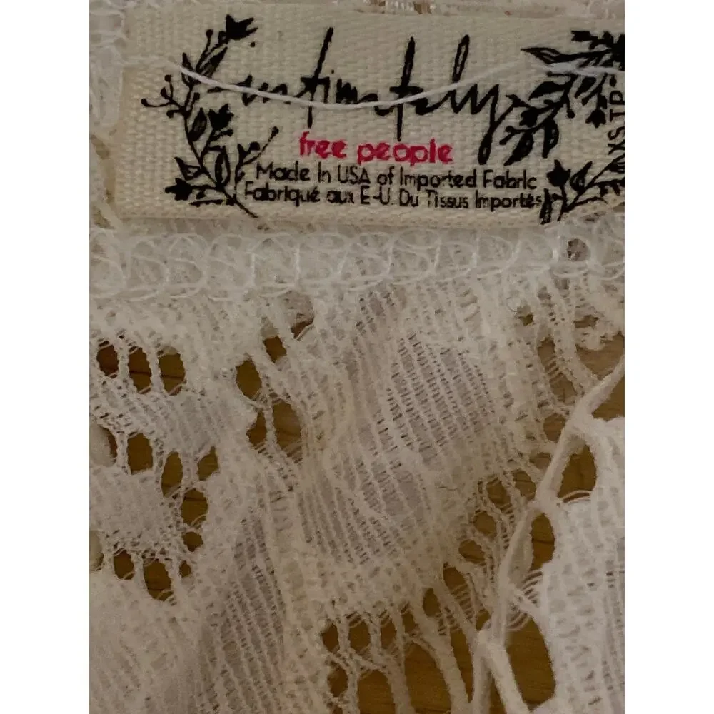 Free People Intimately Cream Long Sleeve Floral Lace Boat Neck Blouse Top Sz XS
